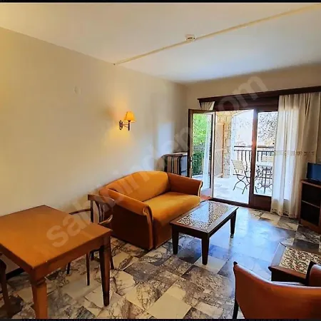 Alp Butik Ve Restoran 酒店 马尔马里斯